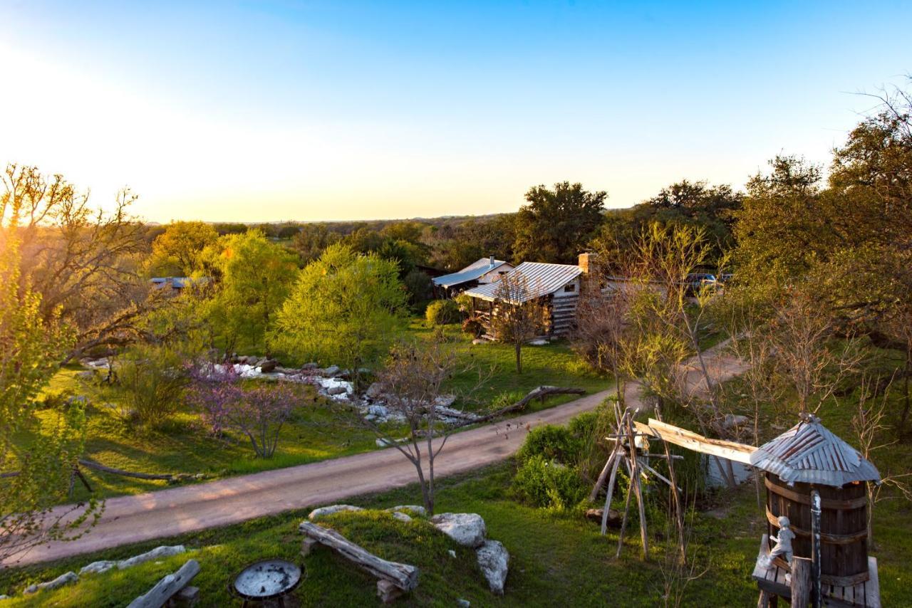 Barons Creekside Resort Fredericksburg Exteriör bild