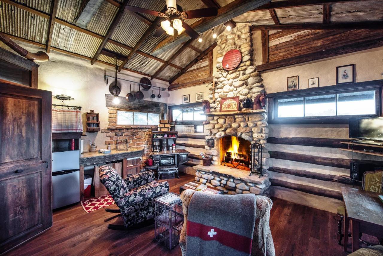 Barons Creekside Resort Fredericksburg Exteriör bild