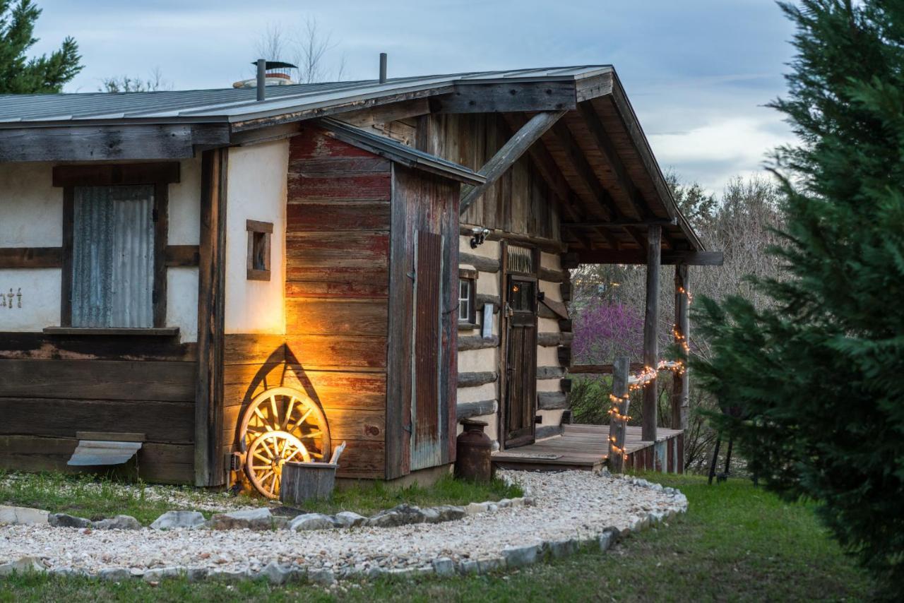 Barons Creekside Resort Fredericksburg Exteriör bild