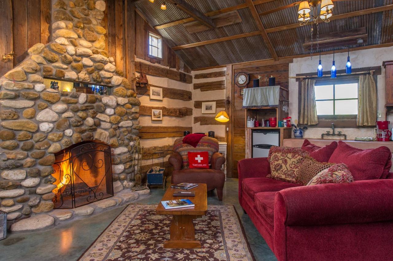 Barons Creekside Resort Fredericksburg Exteriör bild